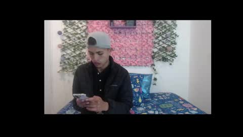 Snapshot of iam_lukas__ chatting on 18, 9, 2025 iam_lukas__ online show from 18, 9, 2025