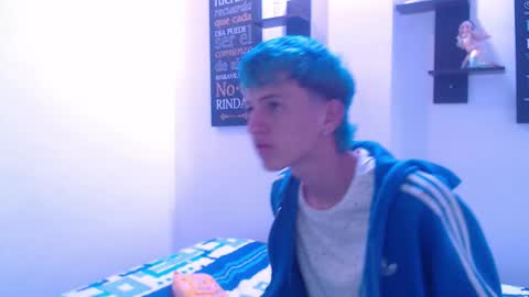 Snapshot of iam_lukas__ chatting on 27, 9, 2025 iam_lukas__ online show from 27, 9, 2025