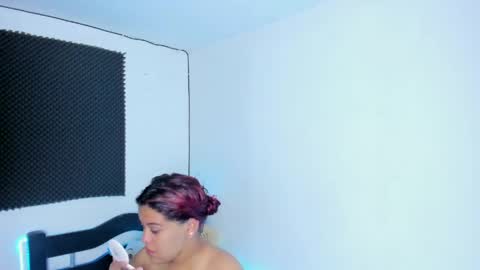 Snapshot of iam_naho chatting on 21, 4, 2026 NAHO online show from 21, 4, 2026