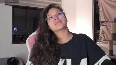 Snapshot of iam_nikki chatting on 15, 1, 2025 On instagram Imm  NikkiHelp me reach 100 likes online show from 15, 1, 2025