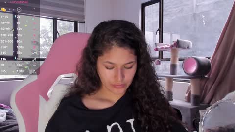 Snapshot of iam_nikki chatting on 24, 1, 2025 On instagram Imm  NikkiHelp me reach 100 likes online show from 24, 1, 2025