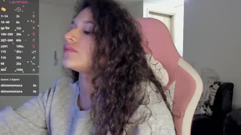 Snapshot of iam_nikki chatting on 8, 3, 2025 On instagram Imm  NikkiHelp me reach 100 likes online show from 8, 3, 2025