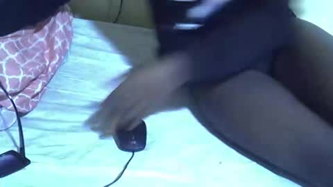 Snapshot of iam_nisa chatting on 20, 10, 2025 iam_nisa online show from 20, 10, 2025