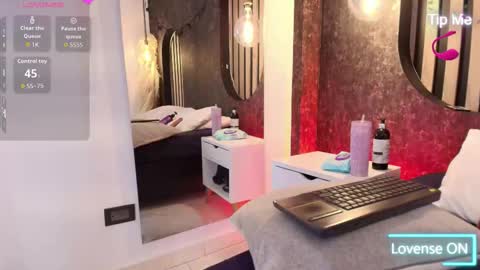 Snapshot of iam_salome_ chatting on 15, 11, 2025 salome online show from 15, 11, 2025