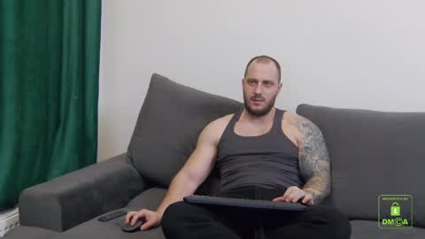 Snapshot of iambigballs19 chatting on 23, 3, 2026 claudeloflex onlyfans online show from 23, 3, 2026