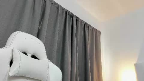 Snapshot of iamcharlotte19 chatting on 22, 6, 2026 Charlotte online show from 22, 6, 2026