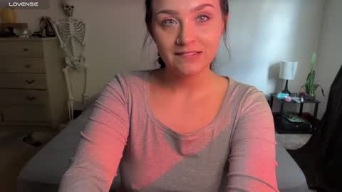 Crystal online show from 13, 1, 2025