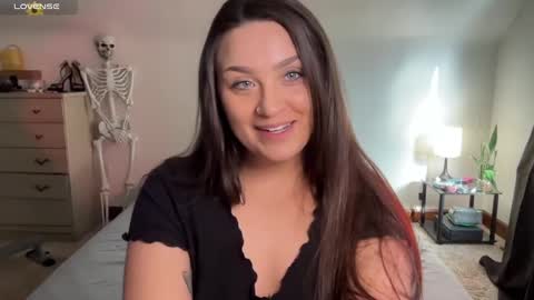 Crystal online show from 15, 1, 2025