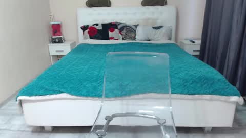 Alice online show from 1, 3, 2025