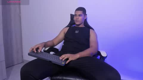 Dylan  independent model  online show from 8, 2, 2026