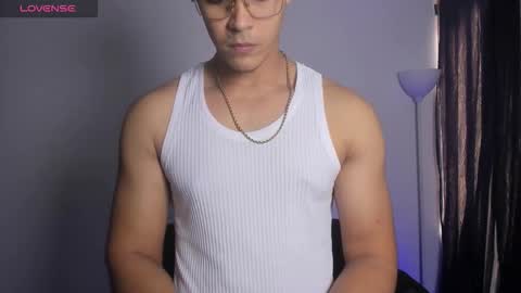 Snapshot of iamdylan777 chatting on 6, 3, 2026 Dylan independent model online show from 6, 3, 2026