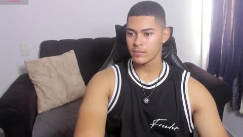 Snapshot of iamdylan777 chatting on 29, 3, 2026 Dylan independent model online show from 29, 3, 2026