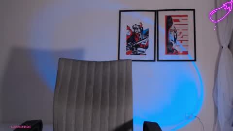  INDEPENDENT MODEL online show from 25, 10, 2025