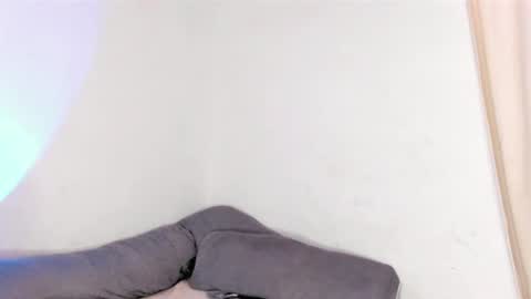 Lara online show from 14, 12, 2025