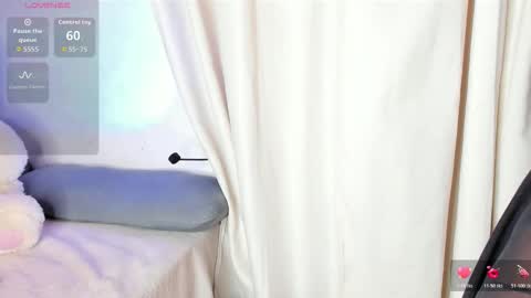 Snapshot of iamlara1 chatting on 22, 12, 2025 Lara online show from 22, 12, 2025