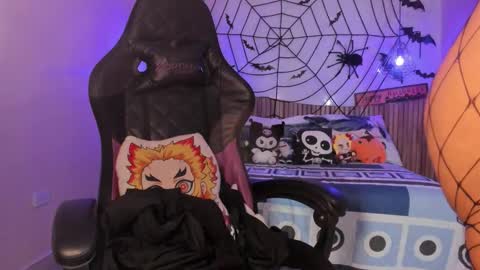 Nayuta online show from 28, 10, 2025