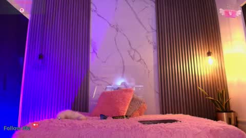 V I C T O R I A online show from 5, 10, 2025