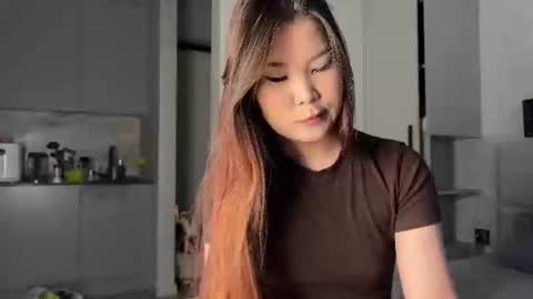 iamyuki_ online show from 27, 6, 2026