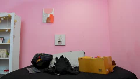 IAN CASTILLO online show from 26, 11, 2025