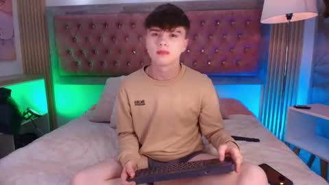 Ian  online show from 21, 4, 2026