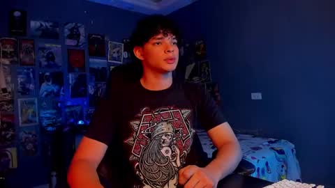 Snapshot of ian_versace chatting on 25, 2, 2025 Andres online show from 25, 2, 2025