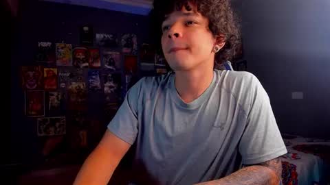 Snapshot of ian_versace chatting on 12, 10, 2025 Andres online show from 12, 10, 2025