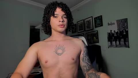 Snapshot of ian_versace chatting on 25, 6, 2026 Andres online show from 25, 6, 2026