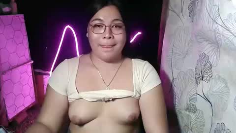 Snapshot of iana_whorexxx chatting on 18, 4, 2026 iana online show from 18, 4, 2026
