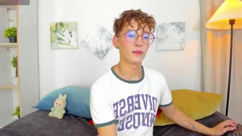 ian  online show from 11, 11, 2025