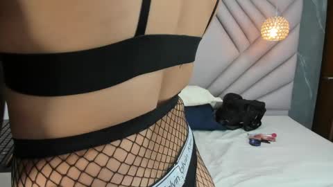 Snapshot of ibbie_ chatting on 8, 4, 2026 ibbie_ online show from 8, 4, 2026