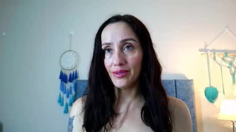 Iberian Moon online show from 4, 10, 2025