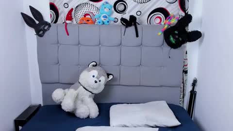 Snapshot of ibiza_cami chatting on 3, 12, 2025 Camila online show from 3, 12, 2025