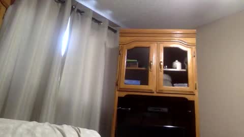 icantgohome online show from 17, 12, 2024