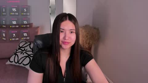 Snapshot of iceicebabe_ chatting on 22, 3, 2026 Aiza online show from 22, 3, 2026