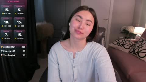 Snapshot of iceicebabe_ chatting on 11, 4, 2026 Aiza online show from 11, 4, 2026