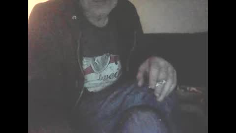 Snapshot of icemandude chatting on 1, 2, 2025 icemandude online show from 1, 2, 2025