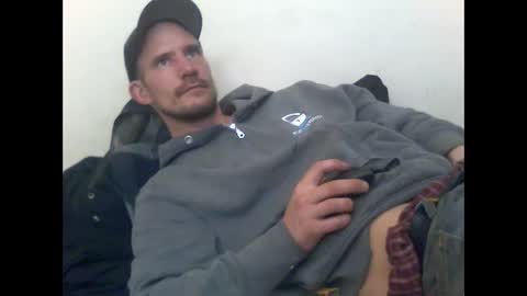 Snapshot of icetwerller chatting on 10, 3, 2025 icetwerller online show from 10, 3, 2025