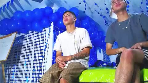 THOMAS AND DAMIAND online show from 14, 12, 2024