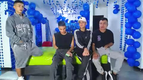 THOMAS AND DAMIAND online show from 26, 12, 2024