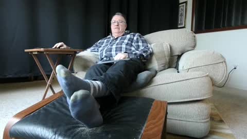 Christopher online show from 12, 2, 2025