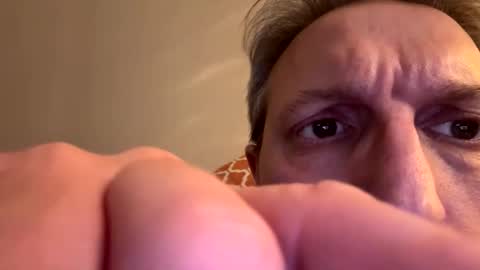 Snapshot of icums4u chatting on 21, 4, 2026 icums4u online show from 21, 4, 2026