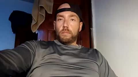 icyfucktoy online show from 10, 11, 2025