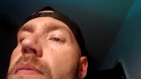 icyfucktoy online show from 17, 11, 2025