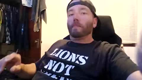Snapshot of icyfucktoy chatting on 3, 6, 2026 icyfucktoy online show from 3, 6, 2026
