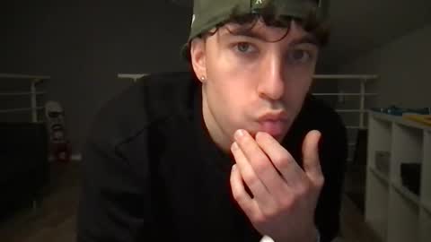 Snapshot of icyninesix chatting on 2, 1, 2025 icyninesix online show from 2, 1, 2025