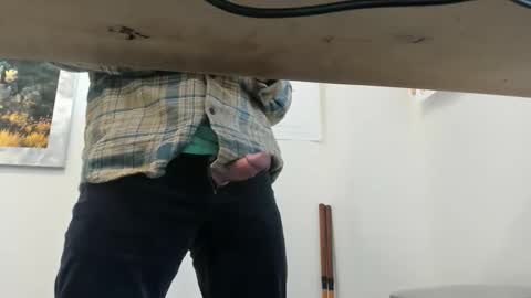 Snapshot of idfunguy2023 chatting on 27, 4, 2026 idfunguy2023 online show from 27, 4, 2026