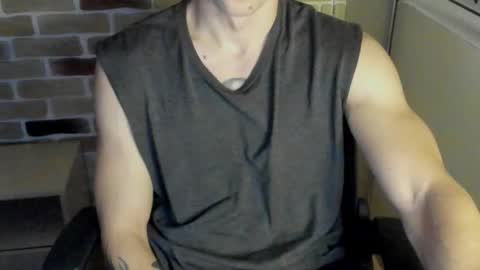 Snapshot of idkiww chatting on 24, 10, 2025 yo online show from 24, 10, 2025