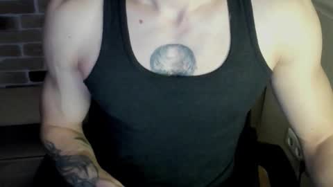 Snapshot of idkiww chatting on 29, 10, 2025 yo online show from 29, 10, 2025