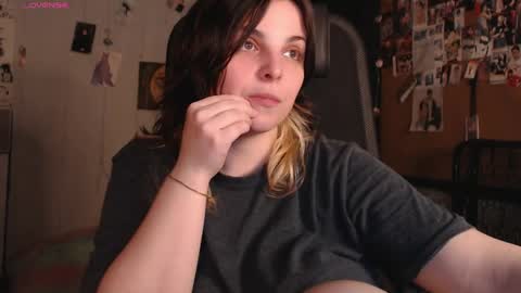 Snapshot of idontknowwhyjojo chatting on 24, 5, 2026 Saya online show from 24, 5, 2026