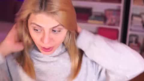 Snapshot of idontlikeguccibelts chatting on 7, 1, 2026 Little Flower online show from 7, 1, 2026